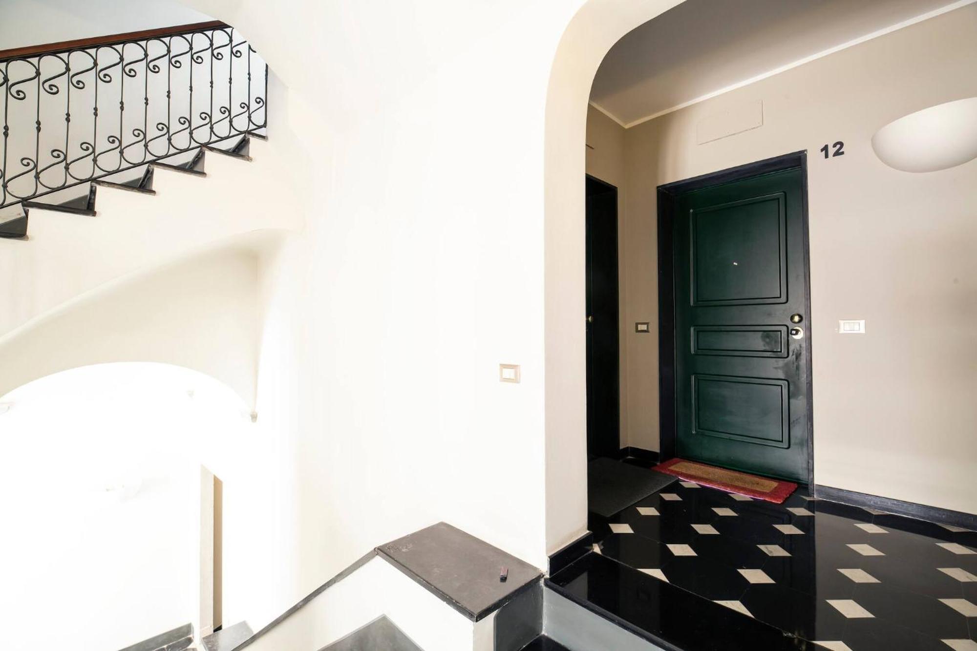 Vico Nuovo Nunziata Apartment Genoa