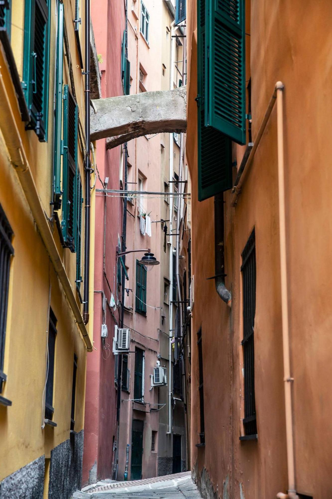 Vico Nuovo Nunziata Genoa